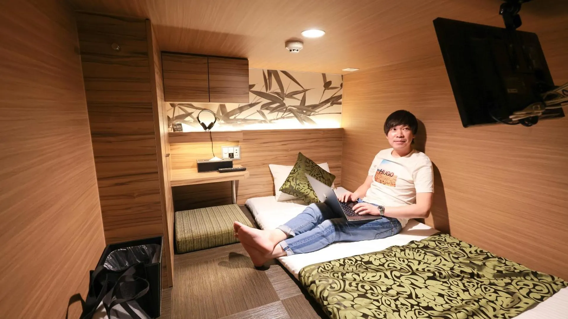 Hotel Cargo Shinsaibashi Osaka Hotel a capsule